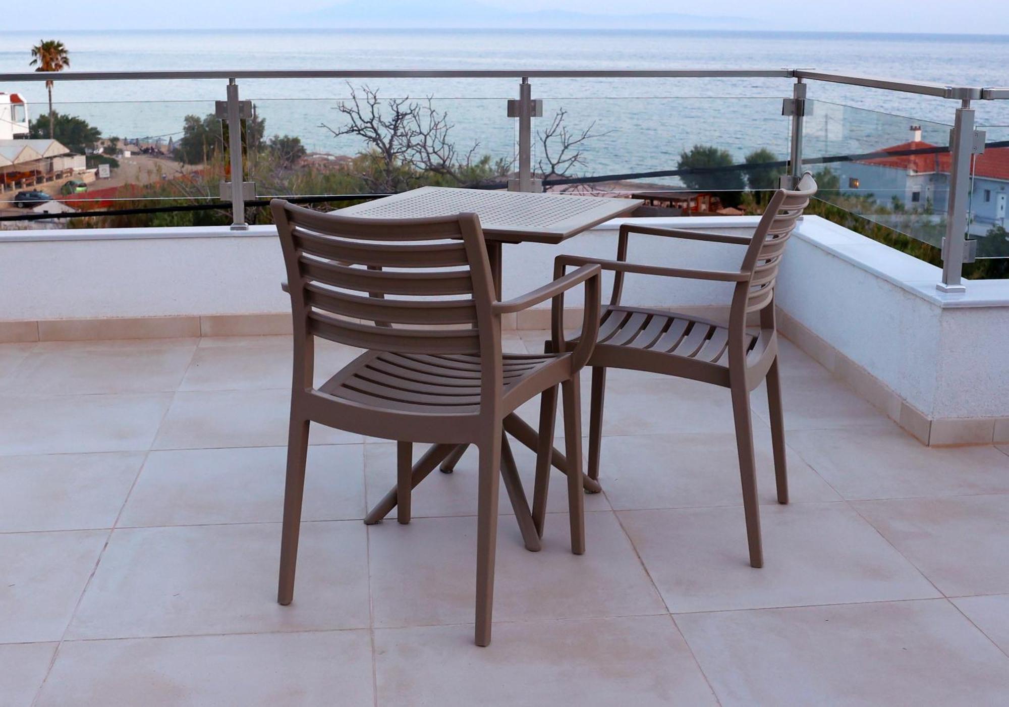 Ocean View Studios And Luxury Rooms Plomari Exteriér fotografie