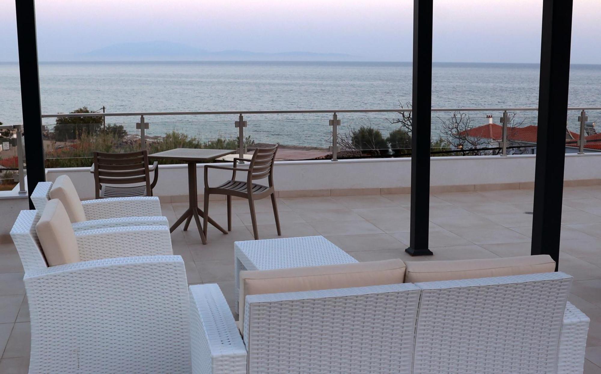 Ocean View Studios And Luxury Rooms Plomari Exteriér fotografie
