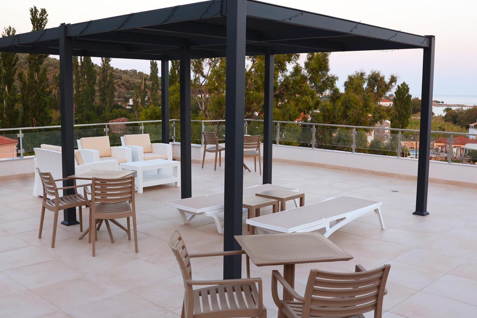 Ocean View Studios And Luxury Rooms Plomari Exteriér fotografie