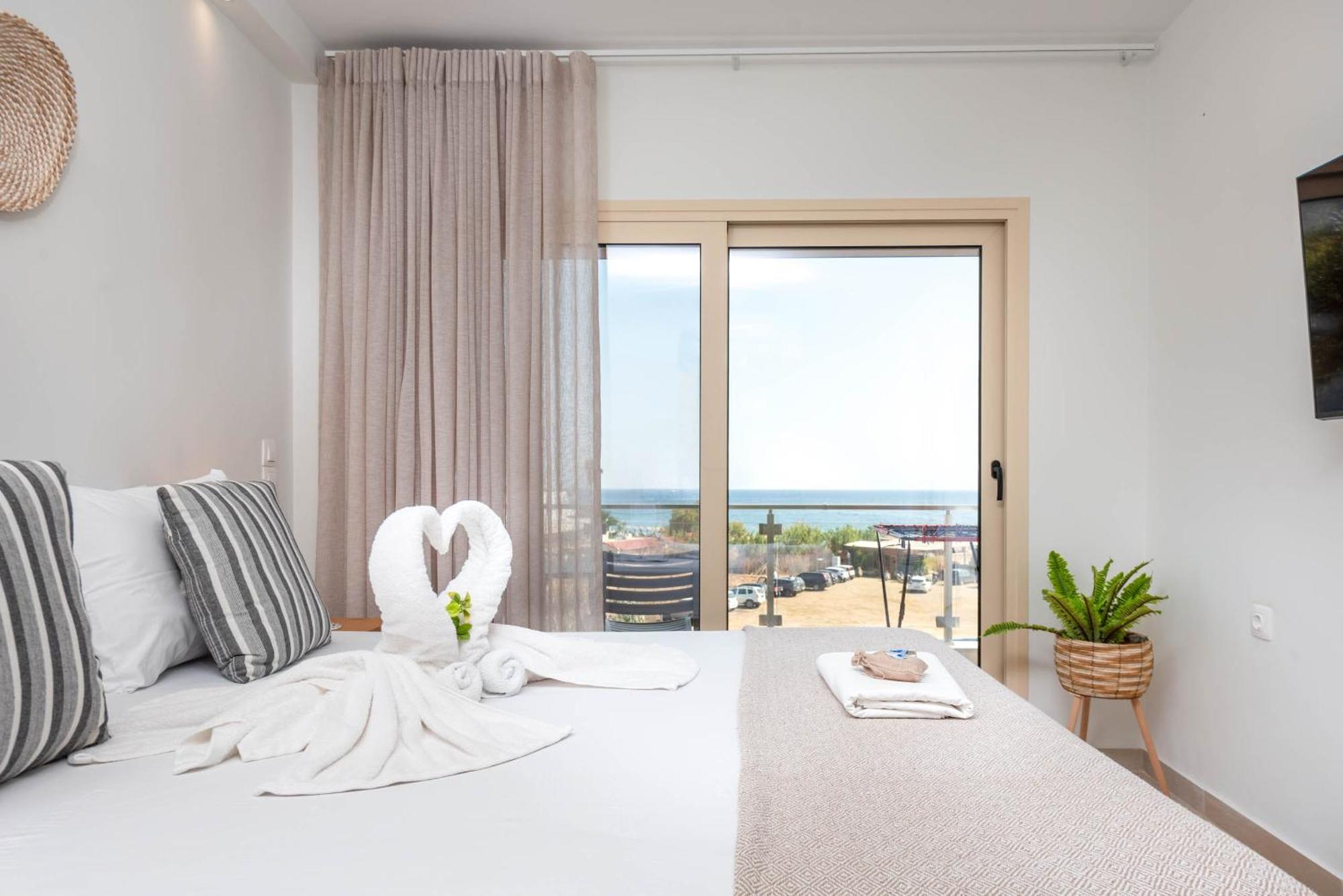 Ocean View Studios And Luxury Rooms Plomari Exteriér fotografie