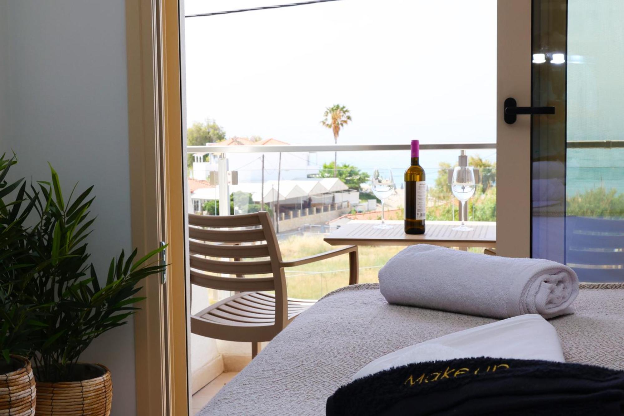 Ocean View Studios And Luxury Rooms Plomari Exteriér fotografie