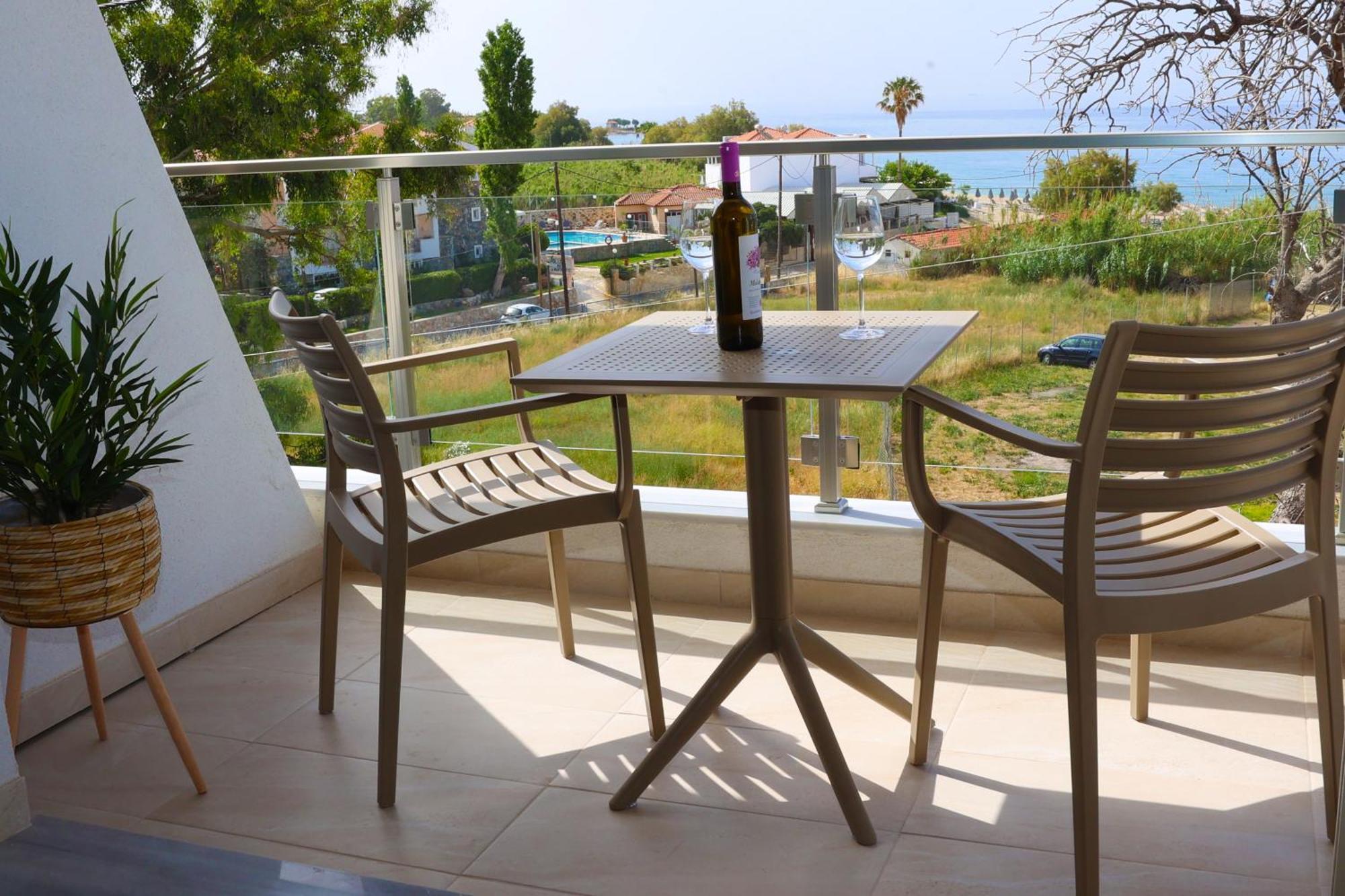 Ocean View Studios And Luxury Rooms Plomari Exteriér fotografie